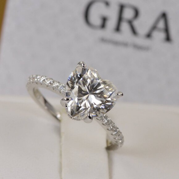 Elegant All Moissanite 4.8ctw Heart Solitaire Engagement Moissanite Ring - Picture 3 of 7